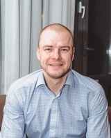 Виктор Исаков