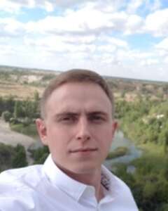 Максим Юрков