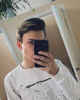 Иван Абхазов