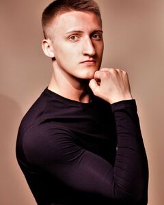 Павел Устинов