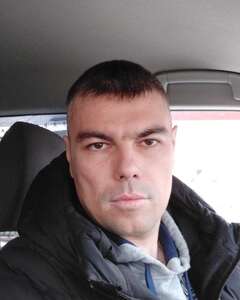 Игорь Иванов