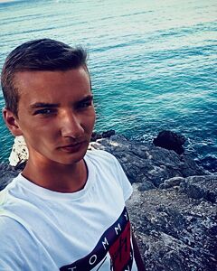 Алексей вячеславов