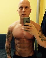 Владислав Манин