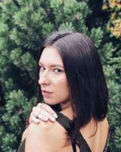 Анна Пережогина