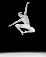 Артем Серов