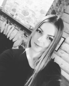 Алинка Авдеева