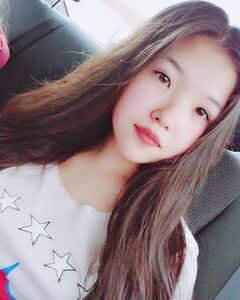 Лола Канатбекова