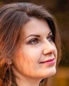 Елена Артёмова