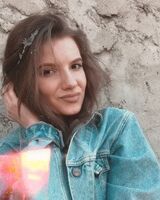 Лера Латковская