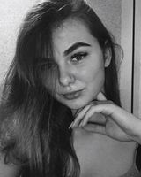 Анна Иванова