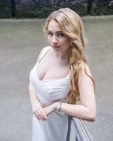 Юлия Товкач