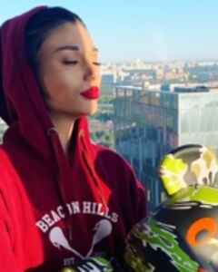 Аниса Омарова