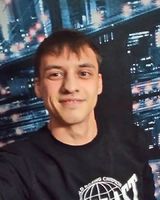 Макс Миронов
