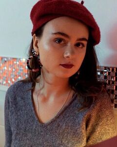 Елена Малахова