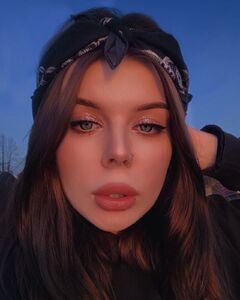 Ева - Мария Логвинова