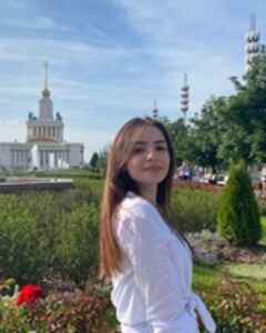 Настя Апикова