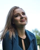 Анна Золотухина