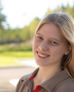 Александра Семенова