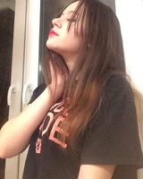 Лола Жуманиезова