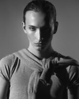 Игорь Попов