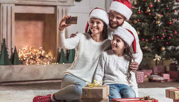 Москва. Девушка (ПРОФ) на роль молодой мамы. Новогодняя история.