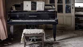 "Тихий рояль"