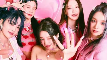 K-pop и поп группа из 4 девушек/парней, Москва, 15-25 лет