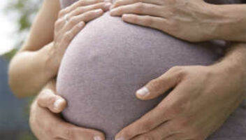 Беременная модель