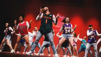 Ищем танцоров в музыкальный коллектив.