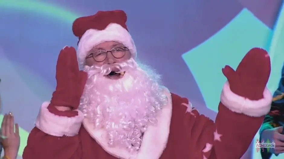 Зрители на новогоднее юмористическое шоу "Аншлаг" 3 декабря