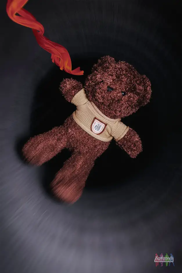 Девушка на роль самой себя