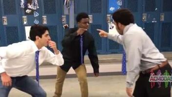 Красивый молодой человек, 30-ти лет, Агенты 003