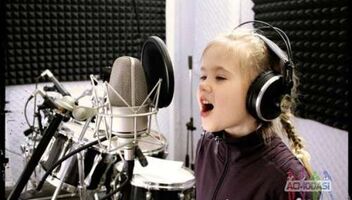 Дети 5-12 лет на запись песни в студию звукозаписи с артистом