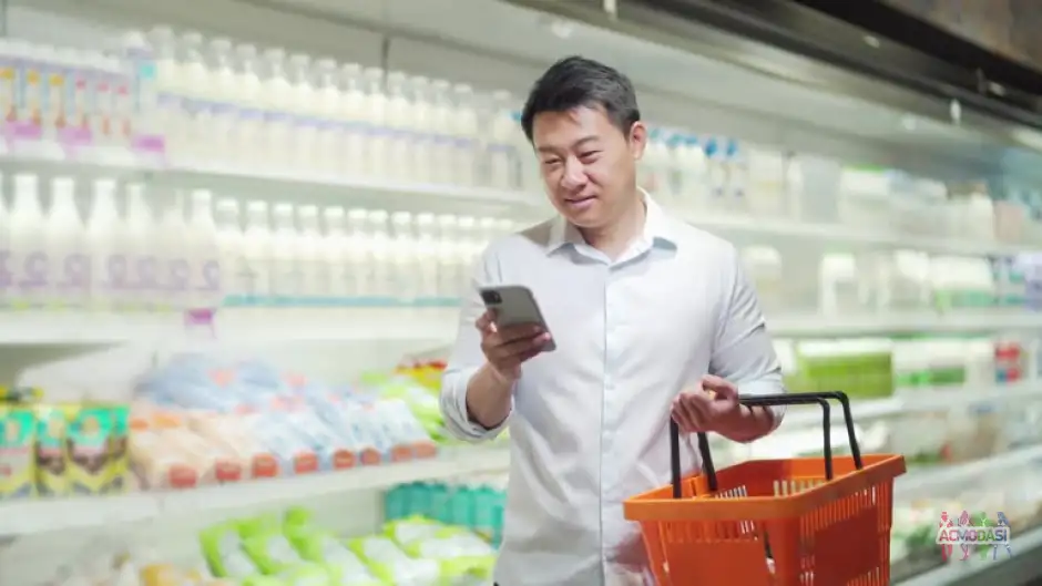 Мужчина азиатской внешности 25-40 лет