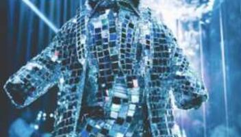 Артисты в шоу Карликов в Чэнду, клуб Hebpurn. Китай