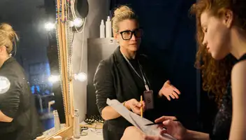 Санкт-Петербург. На творческих началах ищу руководителя актёрской группы