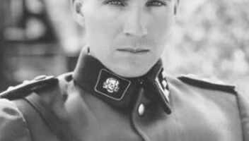 Солдат