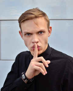 Роман Умрилов Раздражение