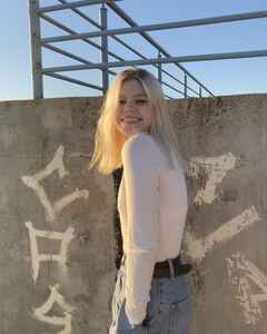 Маша Смирнова Счастье