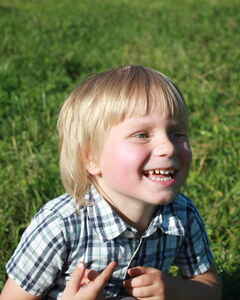 Yarik Pospelov Счастье