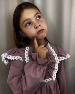 Милана Девятова Задумчивость