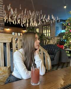 Алиса Маренцева Задумчивость