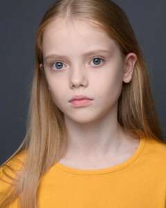 Алиса Конашенкова Задумчивость