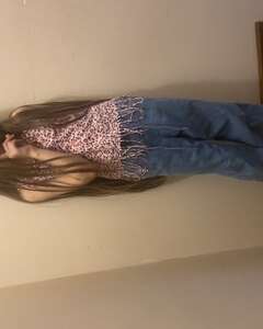 Есения Норвардян Задумчивость