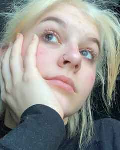 Греете Уйок Задумчивость