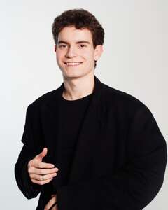 Артуро Семёнов Альфонсо Счастье