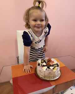 Ксения  Счастье