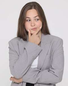 Елизавета Бутырских Задумчивость