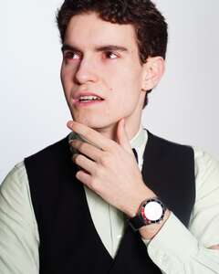 Артуро Семёнов Альфонсо Задумчивость