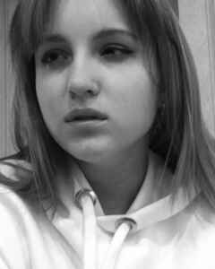 Вероника Комаревцева Слёзы